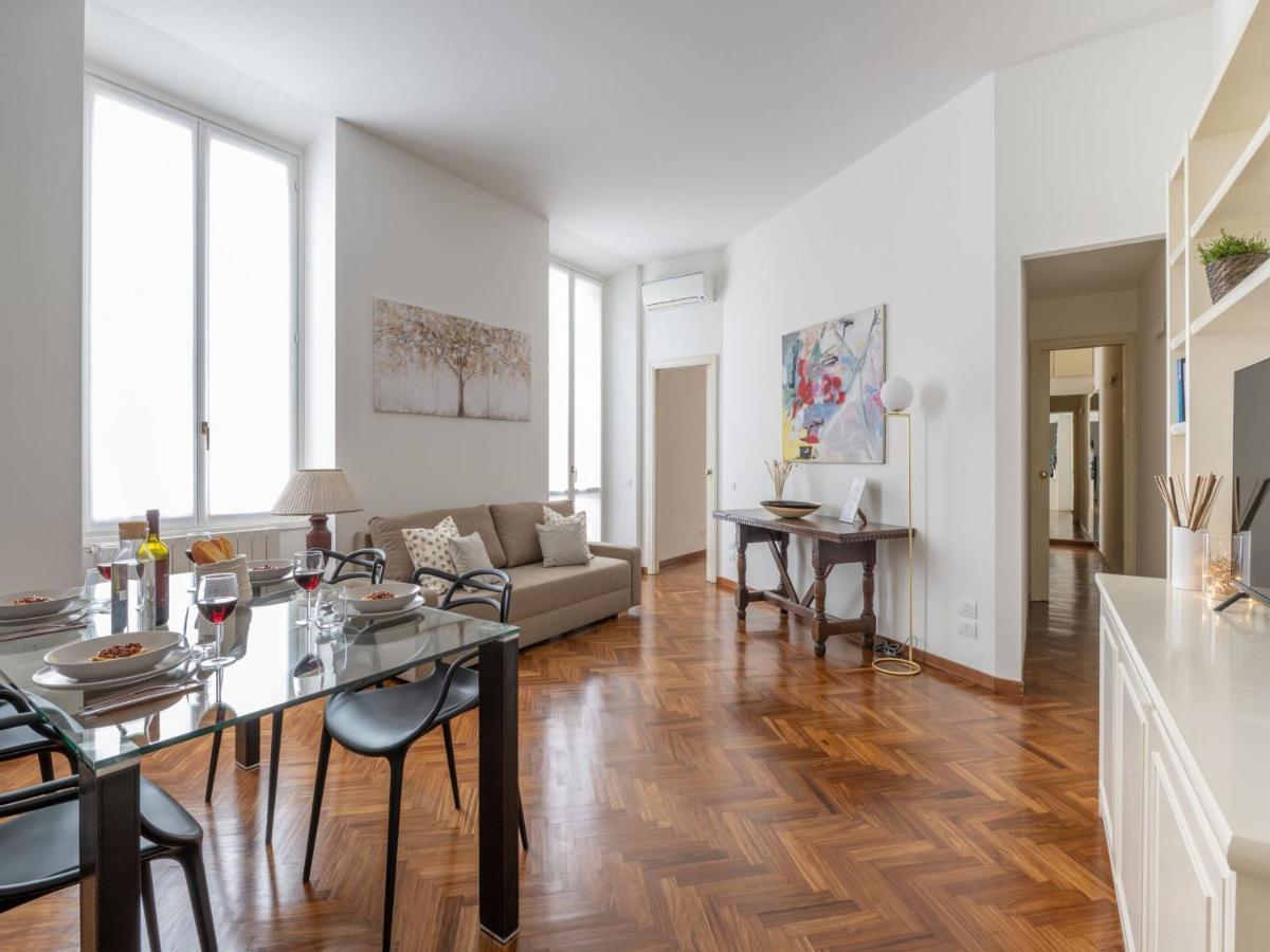 מילאנו The Best Rent - Gorgeous Two-Bedroom Apartment In Porta Nuova District מראה חיצוני תמונה